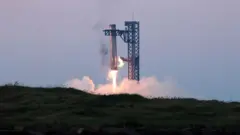 Elon Musk's Starship booster 