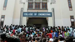 విద్యార్థులు