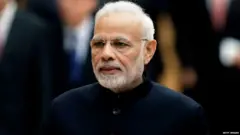 नरेंद्र मोदी