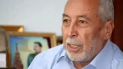 حکمت‌الله سیف‌الله‌زاده، سردبیر هفتادسالۀ نشریه ممنوعۀ "نجات" متعلق به حزب نهضت اسلامی تاجیکستان