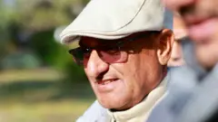 तत्कालीन गृहमन्त्री रमेश लेखक