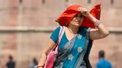 స్కిన్ క్యాన్సర్, లక్షణాలు, చికిత్స