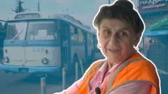 Водійка тролейбусу