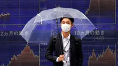 전문가들은 헝다의 파산 가능성을 높게 점치고 있다