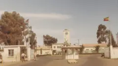 መደበር ቃኘው