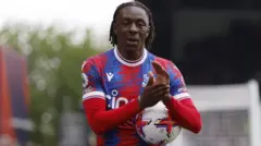 Winga wa Uingereza Eberechi Eze