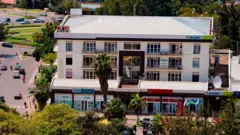Inyubako ya UTC rwagati mu mujyi wa Kigali