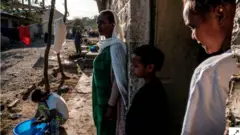 Dubartoota dhaabbatanii jiran