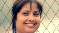 लोक गायिका देवी 