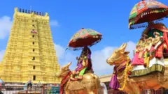 ராமேஸ்வரம் ராமநாதசுவாமி கோயில் நகை எடை குறைவு: '40 ஆண்டு பயன்பாட்டால் நகைகள் தேய்மானம்'