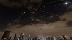 তেল আবিব ও হাইফায় আবারো ক্ষেপণাস্ত্র হামলা চালিয়েছে ইরান