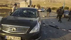 محسن فخری‌زاده، رئیس سازمان پژوهش و نوآوری وزارت دفاع ایران بعد از ظهر روز گذشته ۷ آذر، در یکی از خیابان‌های آبسرد در نزدیکی شهر تهران ترور شد