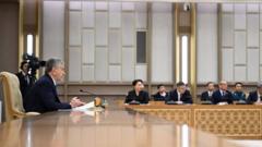 Ўзбекистон: Мирзиёев халқ дардига кўпроқ қулоқ тутмоқчи - Видео