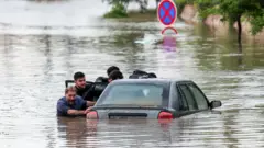 خودرو در سیل
