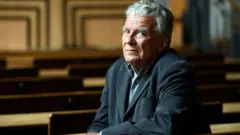 Olivier Duhamel on May 19, 2016