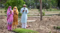 করোনায় মৃত্যু