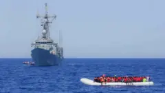 ስደተኛታት ዝጸዓነት ጃልባ