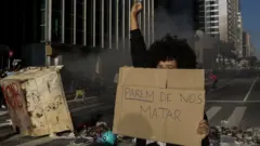 Manifestantes em São Paulo no dia 31 de maio de 2020