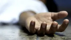 પ્રતીકાત્મક તસવીર