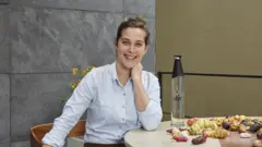 Pía León