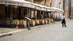 roma'da bir cafe