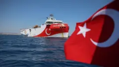 سفينة استكشاف تركية قبالة أنطاليا، تركيا، 22 يوليو/تموز 2020