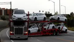 Tesla унаалары завода