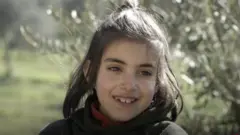 د فتاح کورنۍ د سوریې په شمال ختیځ ادلب ولایت کې یوه پنډغالي ته پنا وړې.