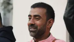 નીરવ પંચાલની તસવીર