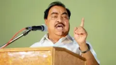 एकनाथ खडसे, भाजप, देवेंद्र फडणवीस, गिरीश महाजन, मुक्ताईनगर