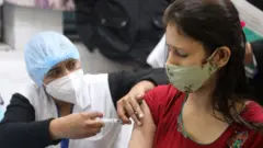 கொரோனா தடுப்பூசி