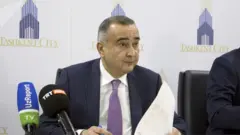 Жаҳонгир Ортиқхўжаев