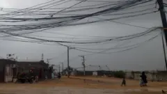 آسمان در بسیاری از نقاط جنوبی استان سیستان و بلوچستان تیره و سیاه است