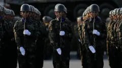 ทหาร