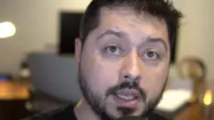 virologista Atila Iamarino