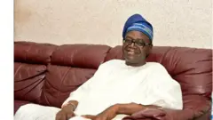 Tayo Alasoadura