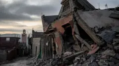 Le tremblement de terre de magnitude 6,8, le plus fort jamais enregistré au Maroc, a fait près de 3 000 morts et plus de 5 600 blessés