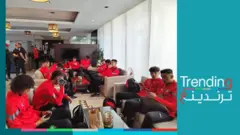 الجزائر والمغرب: بعد جدل حظر الجزائر الطيران المغربي، منتخب الناشئين المغربي لكرة القدم يصل الجزائر. كيف حُلت الأزمة؟