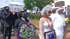 Mgbe akwamozu Ọkammụta Humphrey Nwosu