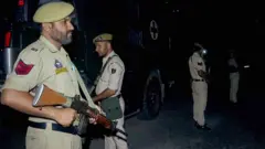 पुलिसकर्मी