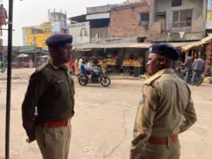 रणधीकपुर में तैनात पुलिस के जवान