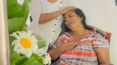 ගයාන් සම්පත්ගේ මව වන නන්දනී