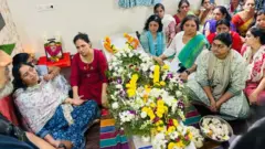 पहलगाम हल्ल्यातील पीडित कुटुंब 