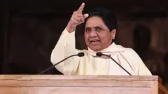 बहुजन समाज पार्टी प्रमुख मायावती 