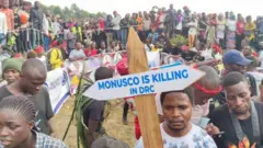 Reta ya Congo yavuze ko abantu 36 ari bo bishwe abandi 170 barakomerekera muri iyo myiyerekano