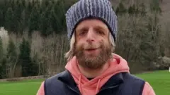 .
