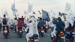 বাংলাদেশের বিভিন্ন স্থানে কালেমাখচিত পতাকা মিছিল, নেপথ্যে কী?