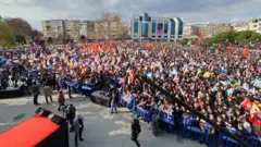 İstanbul Kartal Meydanı.