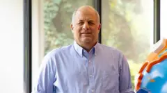 教育玩具公司「學習資源」（Learning Resources） 執行長瑞克・沃登伯格說，「我不想說『希望一切順利』，因為我不認為希望是一種策略。」