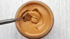 Pote de manteiga de amendoim